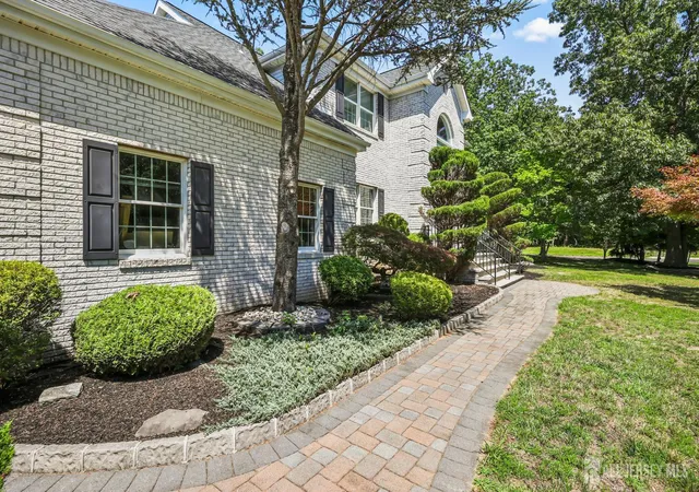 5th image of 2 Verdi Rd, Monroe Township, NJ 08831 | MLS# 2701497R