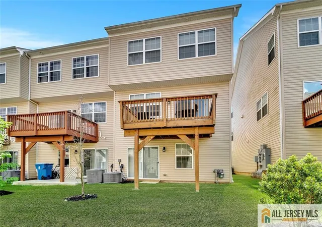 30th image of 1501 Hights Farm Rd #1501, Monroe Township, NJ 08831 | MLS# 2662033M
