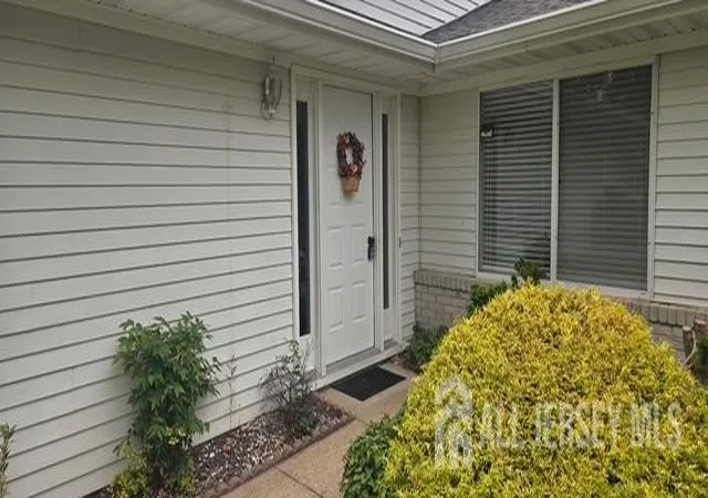 Photo 3 of Single family home for sale at 742 A Pompton Rd, Monroe Township, NJ 08831 | MLS# 2700381R | Listing updated on 2026-09-29