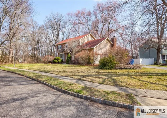 28th image of 18 Warne Rd, Matawan, NJ 07747 | MLS# 2661616M