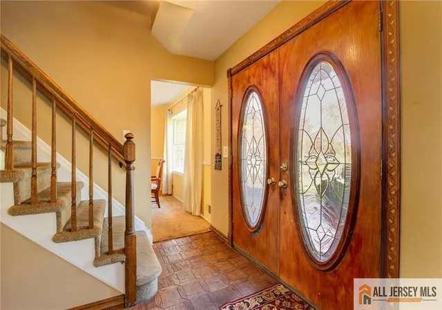 5th image of 18 Warne Rd, Matawan, NJ 07747 | MLS# 2661616M