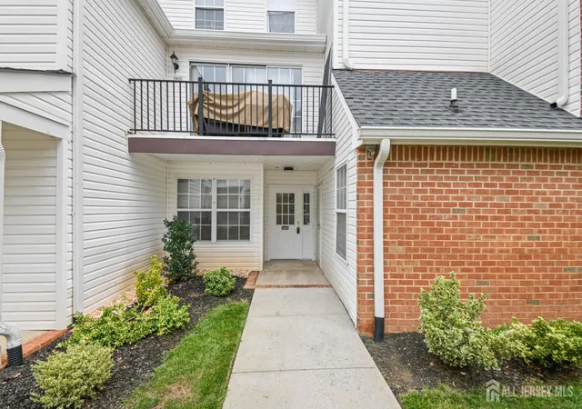 2nd image of 1403 Plymouth Rd, North Brunswick, NJ 08902 | MLS# 2700613R