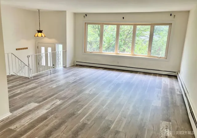 2nd image of 141 Dunbar Ave, Fords, NJ 08863 | MLS# 2606445R