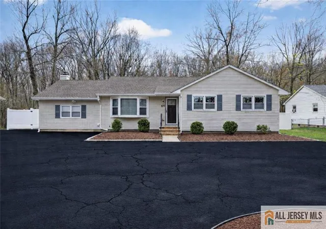 1st image of 107 Finnegans Ln, Kendall Park, NJ 08824 | MLS# 2661684M