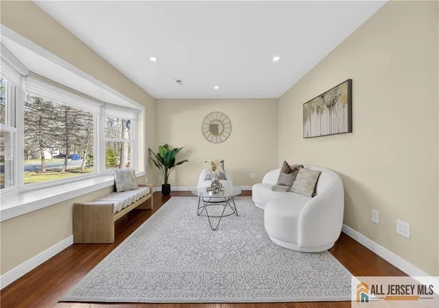 5th image of 107 Finnegans Ln, Kendall Park, NJ 08824 | MLS# 2661684M