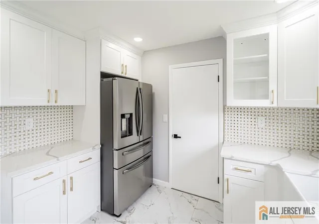 Photo 3 of Single family home for sale at 366 Muriel Ave, Piscataway, NJ 08854 | MLS# 2660085M | Listing updated on 2025-08-07