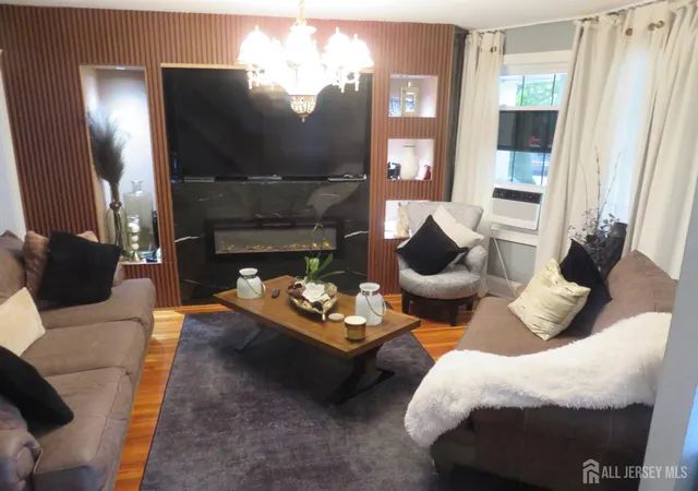 2nd image of 561 Neville St, Perth Amboy, NJ 08861 | MLS# 2701901R
