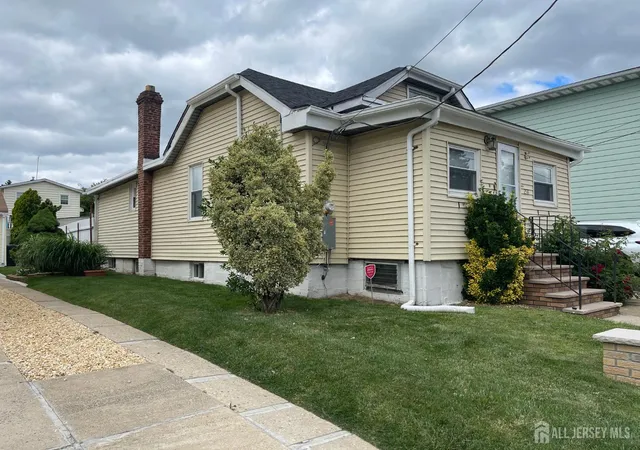 4th image of 258 Randolph St, Carteret, NJ 07008 | MLS# 2616857R