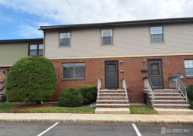 1st image of 109 Maple Hill Dr, Woodbridge Proper, NJ 07095 | MLS# 2703570R