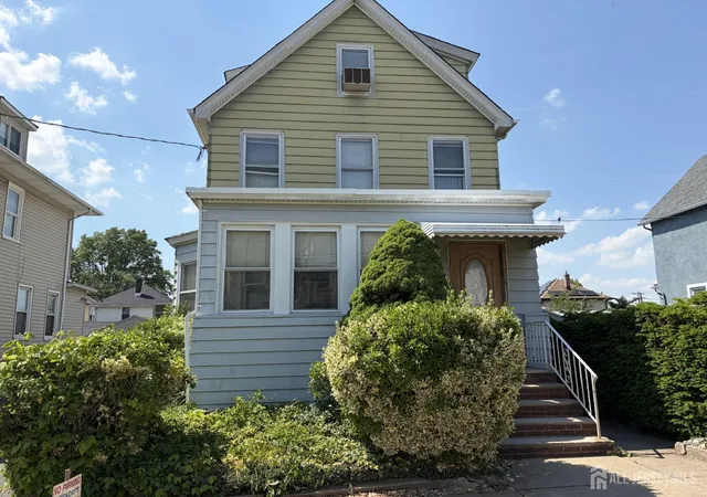 Homes for sale in Carteret, NJ | 95 Emerson St, Carteret, NJ 07008 | MLS# 2615987R