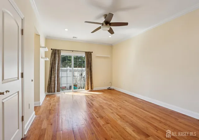 Homes for sale in Edison, NJ | 32 Cinder Rd #3, Edison, NJ 08820 | MLS# 2613665R