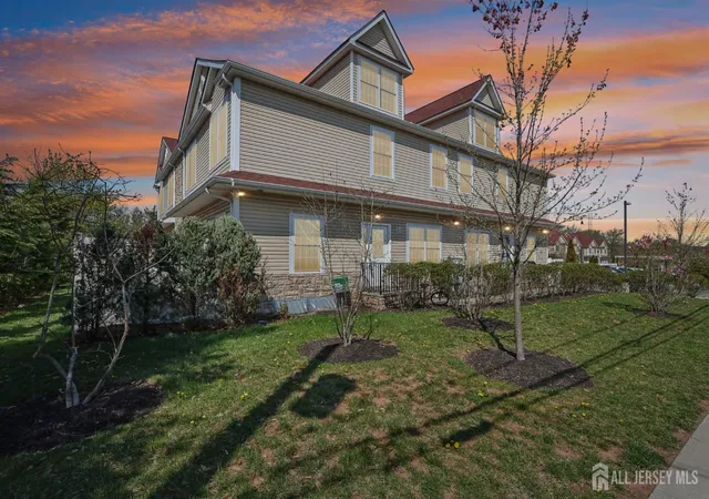 Homes for sale in Edison, NJ | 32 Cinder Rd #3, Edison, NJ 08820 | MLS# 2613665R