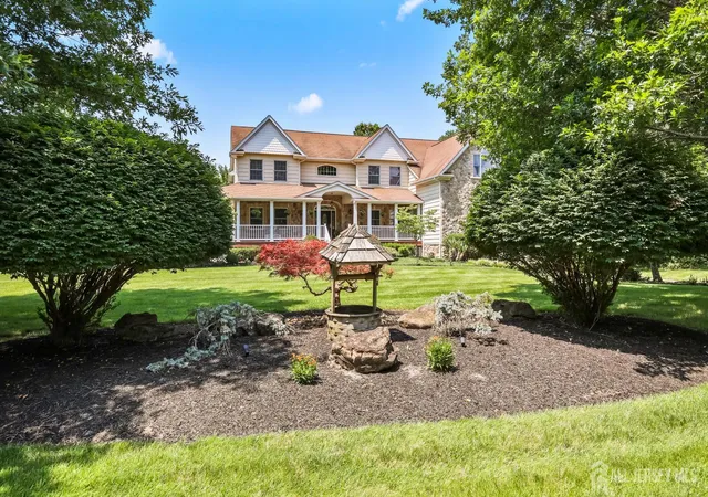 Photo 3 of Single family home for sale at 304 Dey Grv Rd, Monroe Township, NJ 08831 | MLS# 2701304R | Listing updated on 2026-07-30