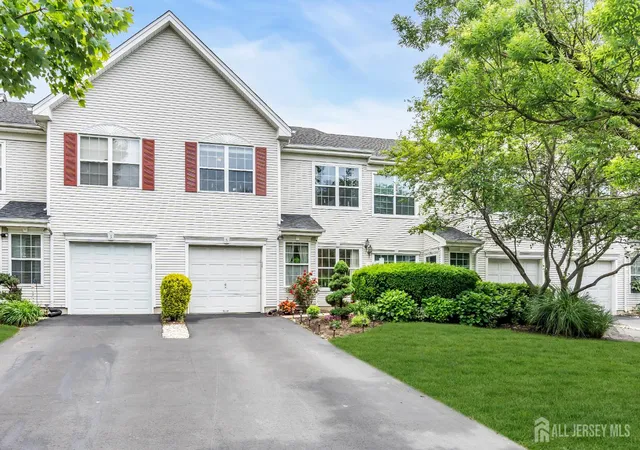 3rd image of 5 Ardmore Pl, East Brunswick, NJ 08816 | MLS# 2616438R