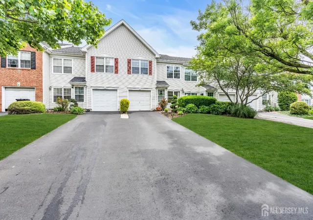 4th image of 5 Ardmore Pl, East Brunswick, NJ 08816 | MLS# 2616438R