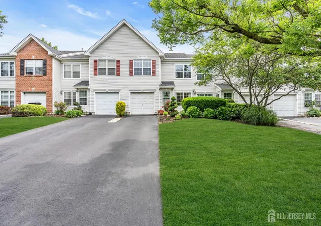 5th image of 5 Ardmore Pl, East Brunswick, NJ 08816 | MLS# 2616438R