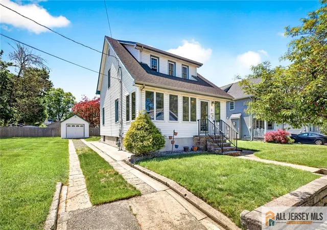 Photo 3 of Single family home for sale at 3 Buchman St, Piscataway, NJ 08854 | MLS# 2662194M | Listing updated on 2026-09-07