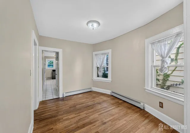 Photo 3 of House for sale at 32 S 7Th Ave S, Highland Park, NJ 08904 | MLS# 2703271R | Listing updated on 2026-09-19