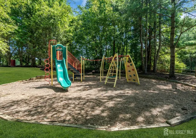 Homes for sale in Old Bridge, NJ | 26 Brandywine Dr, Old Bridge, NJ 07747 | MLS# 2618338R