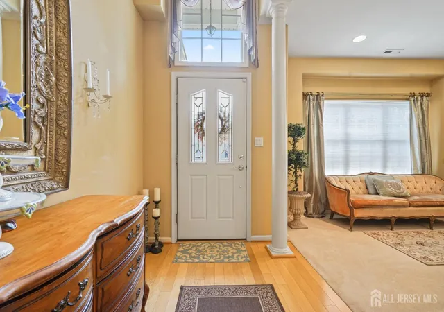Photo 3 of Single family home for sale at 52 Vineyard Ct, Monroe, NJ 08831 | MLS# 2703244R | Listing updated on 2026-09-22