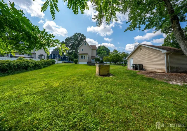 3rd image of 1746 Elk St, Piscataway, NJ 08854 | MLS# 2702121R