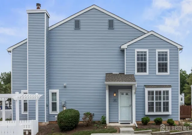 Homes for sale in Franklin Twsp, NJ | 85 Almond Dr, Franklin Twsp, NJ 08873 | MLS# 2618049R