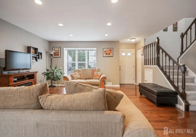 Homes for sale in Franklin Twsp, NJ | 85 Almond Dr, Franklin Twsp, NJ 08873 | MLS# 2618049R