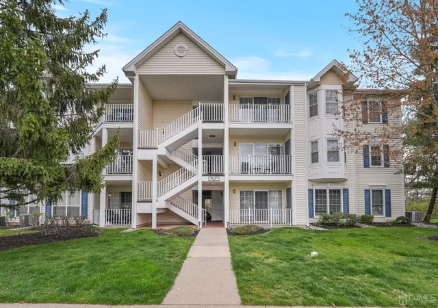Condominium at 45 Amethyst Wy, Franklin Park, NJ 08823 | MLS# 2410604R | | Sold on 2024-06-07