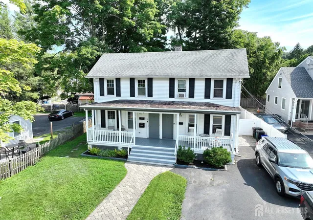 Photo 4 of House for sale at 340 Godwin Ave, Midlland Park, NJ 07432 | MLS# 2702833R | Listing updated on 2026-10-08