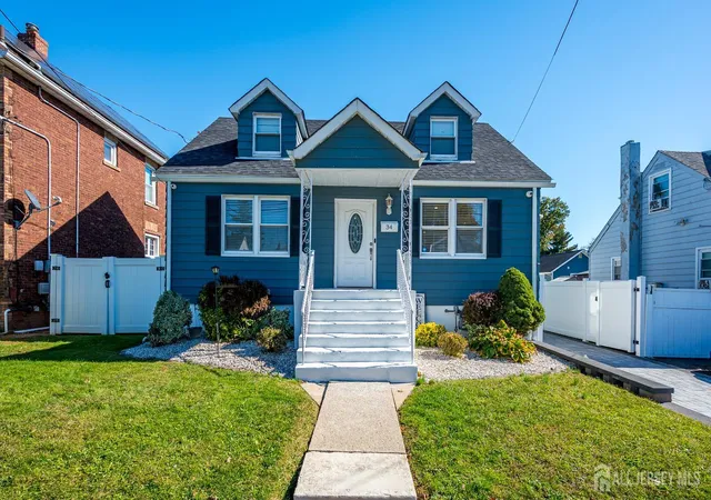 Single family home for sale at 34 Ryan St, Fords, NJ 08863 | MLS# 2706823R
