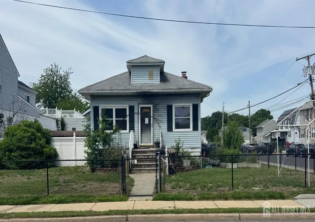 Homes for sale in Keansburg, NJ | 225 Carr Ave, Keansburg, NJ 07734 | MLS# 2616512R