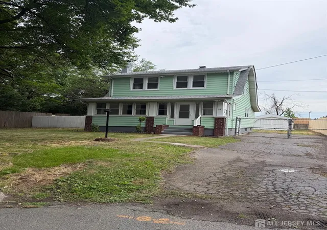 Homes for sale in East Brunswick, NJ | 27 Serviss Ave, East Brunswick, NJ 08816 | MLS# 2617583R