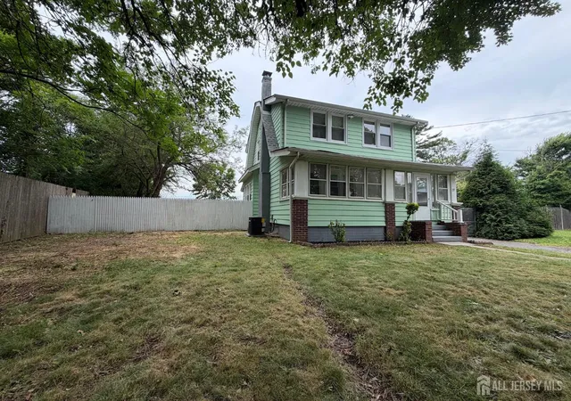 Homes for sale in East Brunswick, NJ | 27 Serviss Ave, East Brunswick, NJ 08816 | MLS# 2617583R