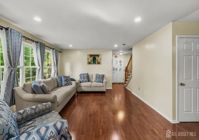 Photo 2 of Townhouse for sale at 262 Retta Ct, Piscataway, NJ 08854 | MLS# 2701738R | Listing updated on 2026-09-11
