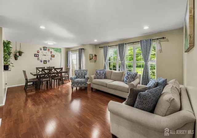 Photo 3 of Townhouse for sale at 262 Retta Ct, Piscataway, NJ 08854 | MLS# 2701738R | Listing updated on 2026-09-11