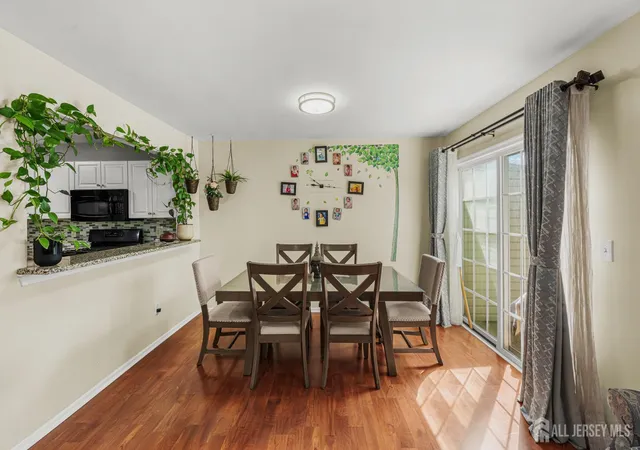 Photo 4 of Townhouse for sale at 262 Retta Ct, Piscataway, NJ 08854 | MLS# 2701738R | Listing updated on 2026-09-11