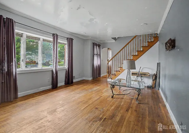 Homes for sale in Franklin, NJ | 3 Darwin Rd, Franklin, NJ 08873 | MLS# 2700394R