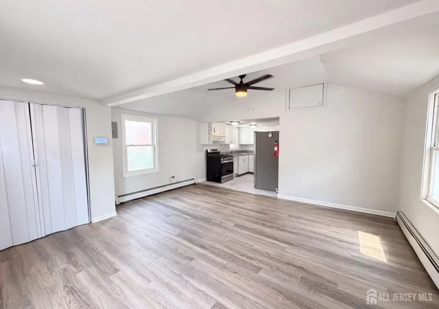 3rd image of 936 Grove Ave, South Amboy, NJ 08879 | MLS# 2701057R