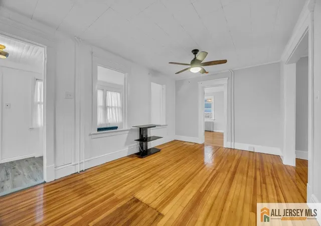 Photo 3 of House for sale at 34 Maple Ave, Edison, NJ 08837 | MLS# 2660877M | Listing updated on 2025-11-24