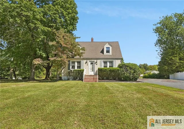 Photo 2 of Single family home for sale at 62 Claremont Rd, Franklin Park, NJ 08823 | MLS# 2660573M | Listing updated on 2025-10-17