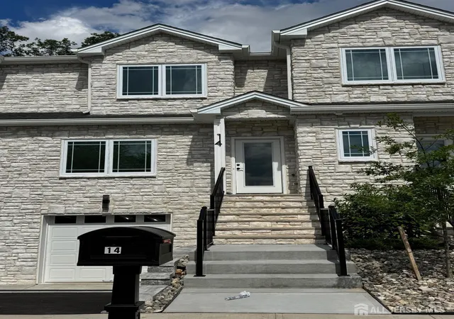 1st image of 14 Moyse Pl, Edison, NJ 08820 | MLS# 2617866R