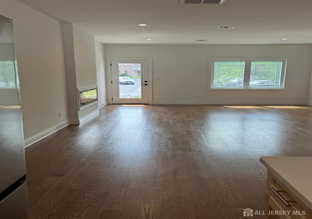4th image of 14 Moyse Pl, Edison, NJ 08820 | MLS# 2617866R