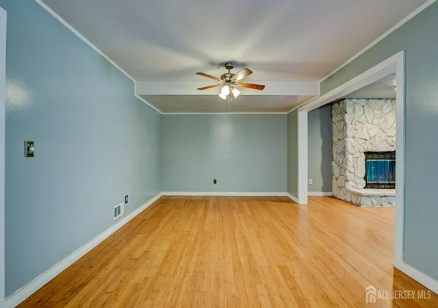 5th image of 1705 N Oaks Blvd N, North Brunswick, NJ 08902 | MLS# 2703235R