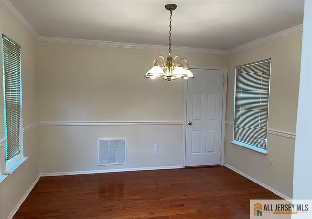 Photo 3 of Condo for sale at 291 Hazlitt Way, Somerset, NJ 08873 | MLS# 2561929M | Listing updated on 2025-11-03