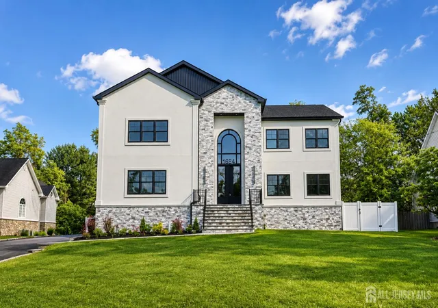 1st image of 1684 Frank St, Edison, NJ 08820 | MLS# 2618487R