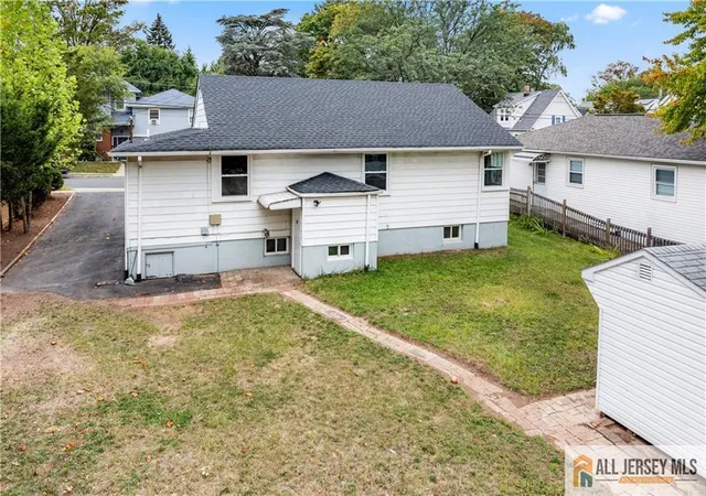 Photo 4 of Single family home for sale at 111 Barnard St, Highland Park, NJ 08904 | MLS# 2660466M | Listing updated on 2025-11-18