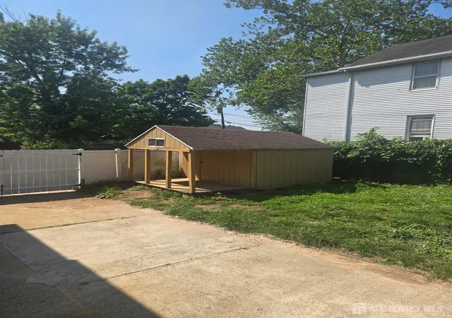 8th image of 813 George St, Plainfield, NJ 07062 | MLS# 2701709R
