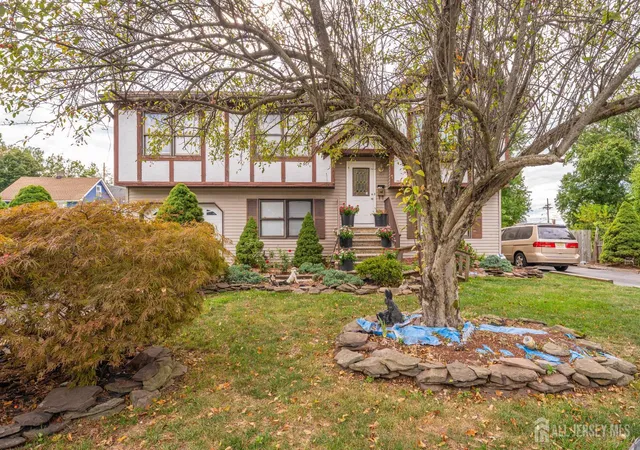 1st image of 1 Hall St, Piscataway, NJ 08854 | MLS# 2603450R