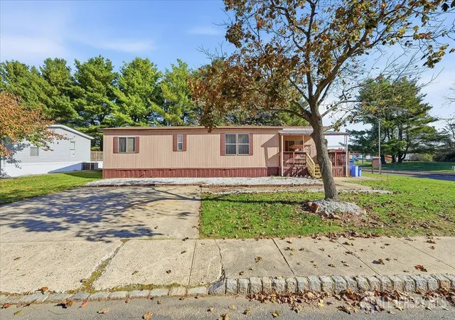 Photo 1 of Manufactured home for sale at 1 Longfellow Rd, North Brunswick, NJ 08902 | MLS# 2706620R | Listing updated on 2026-10-29
