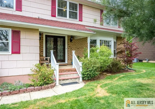 Photo 2 of Single family home for sale at 20 Poplar Ave, North Brunswick, NJ 08902 | MLS# 2661737M | Listing updated on 2026-05-10